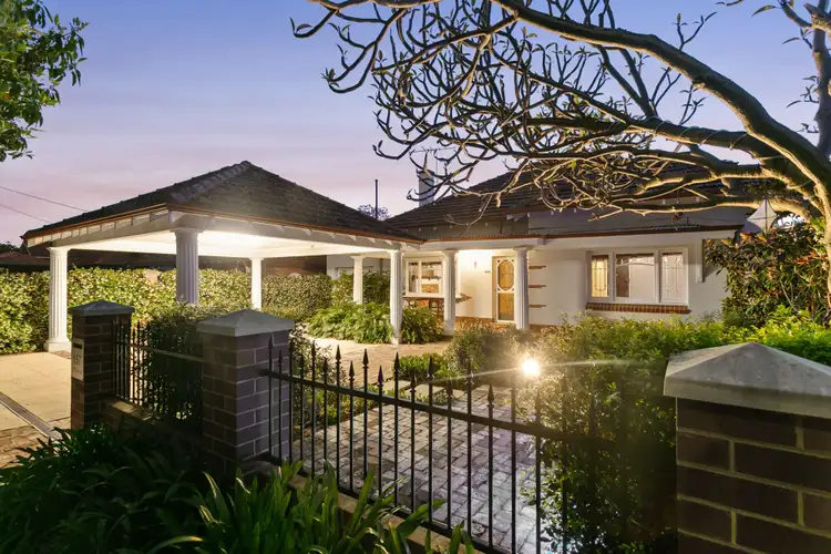 157 Tenth Avenue, Inglewood WA 6052