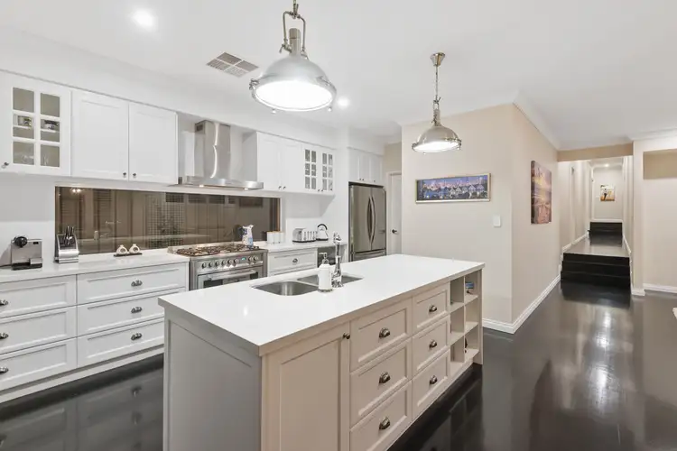 130 Clontarf Street, Sorrento WA 6020
