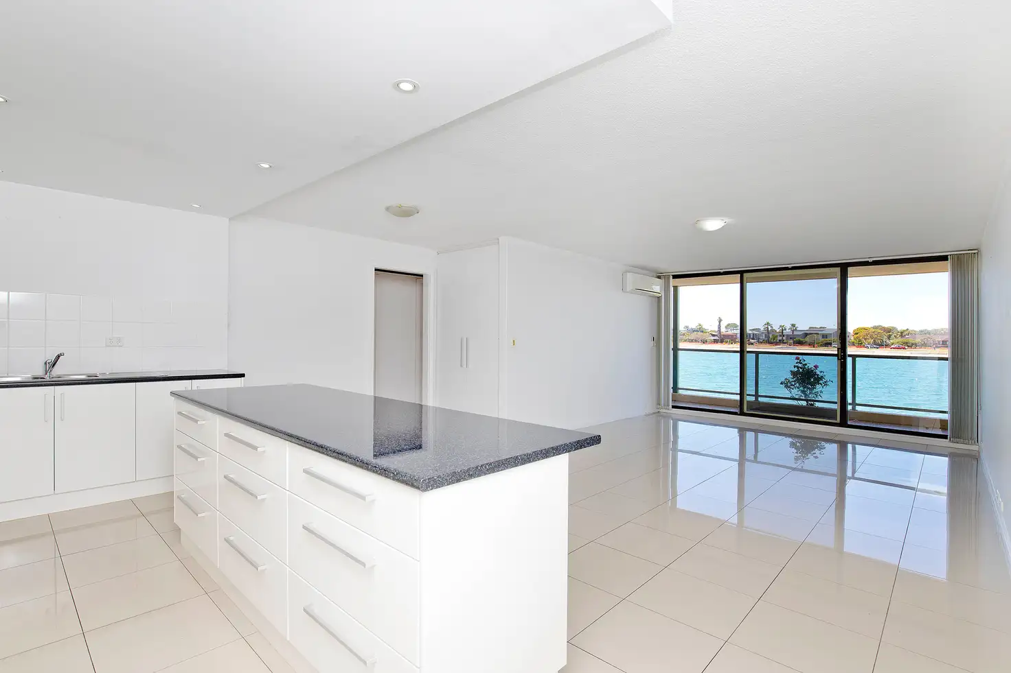Main view of Homely unit listing, 10/70 Military Road, Tennyson SA 5022