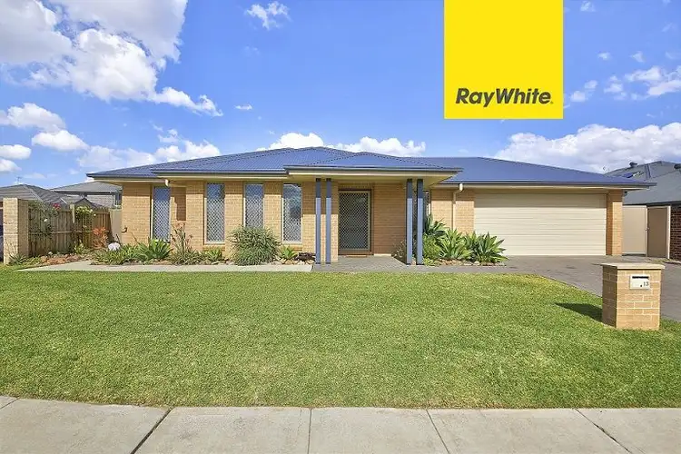 13 Spring Farm Drive, Spring Farm NSW 2570
