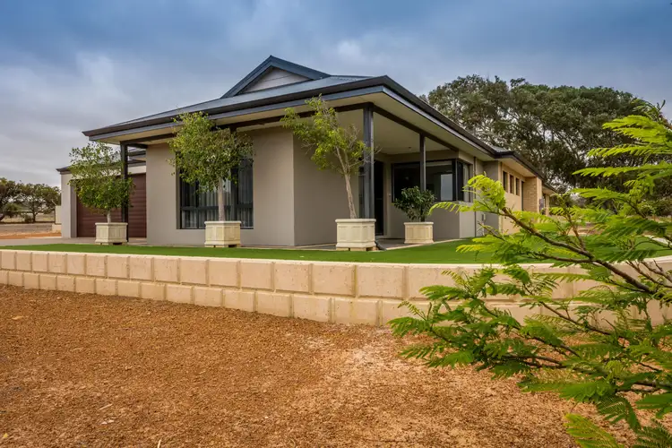 27A Stuart Road, Moresby WA 6530