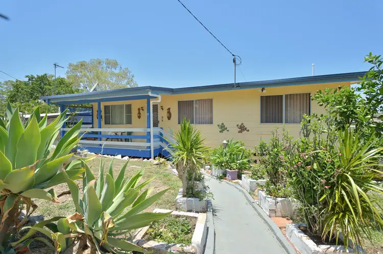 19 Hunter Street, West Gladstone QLD 4680