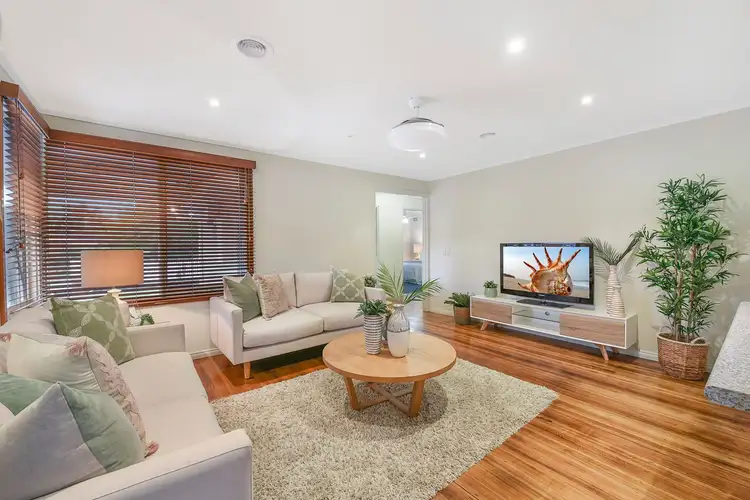 Second view of Homely unit listing, 6 Garnet Court, Hampton Park VIC 3976