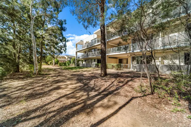 2/1 Eardley Street, Bruce ACT 2617