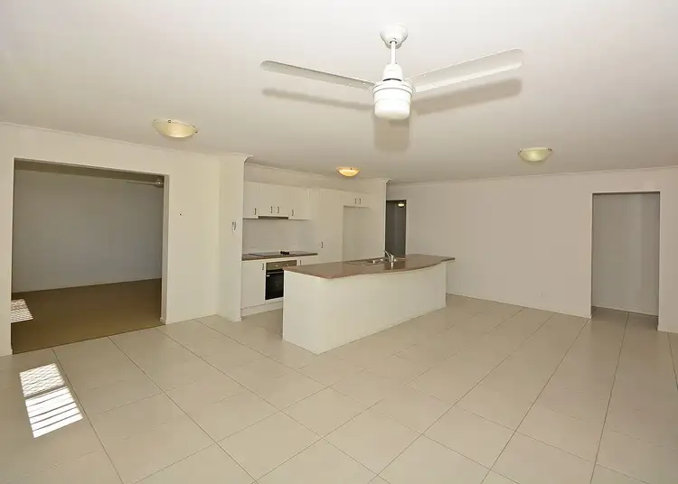 Fourth view of Homely house listing, 5 Peat Court, Nikenbah QLD 4655