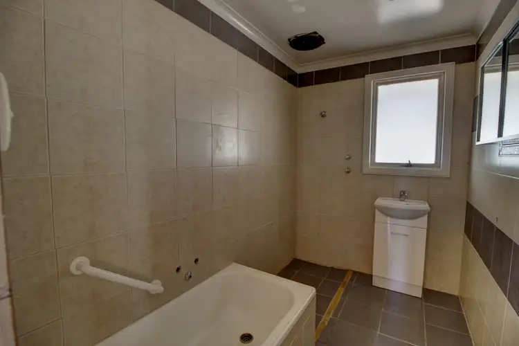 Fifth view of Homely house listing, 18 Sims Parade, Renmark SA 5341