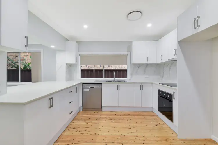 31 Lindesay Street, Leumeah NSW 2560