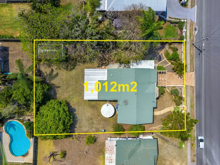 Second view of Homely house listing, 32 Lindsay Street, Ashgrove QLD 4060