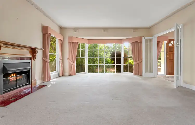 Third view of Homely house listing, 124 Dorset Road, Croydon VIC 3136