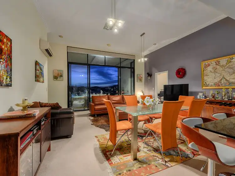 17/6 Edmondstone Street, South Brisbane QLD 4101