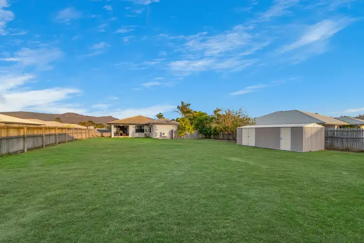 12 Sanderling Circuit, Kelso QLD 4815