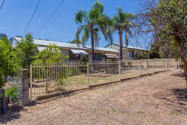22 Eulo Street, Cowra NSW 2794