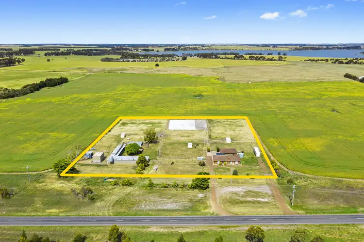 4396 Mortlake-Ararat Road, Lake Bolac VIC 3351