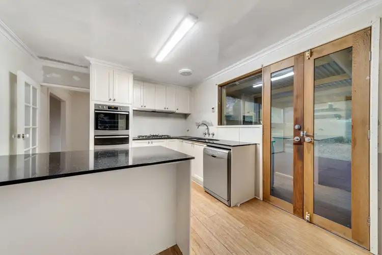 Fifth view of Homely house listing, 31 Mathieson Crescent, Weetangera ACT 2614