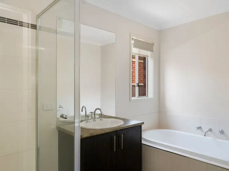Fifth view of Homely house listing, 10 Nixon Street, Benalla VIC 3672