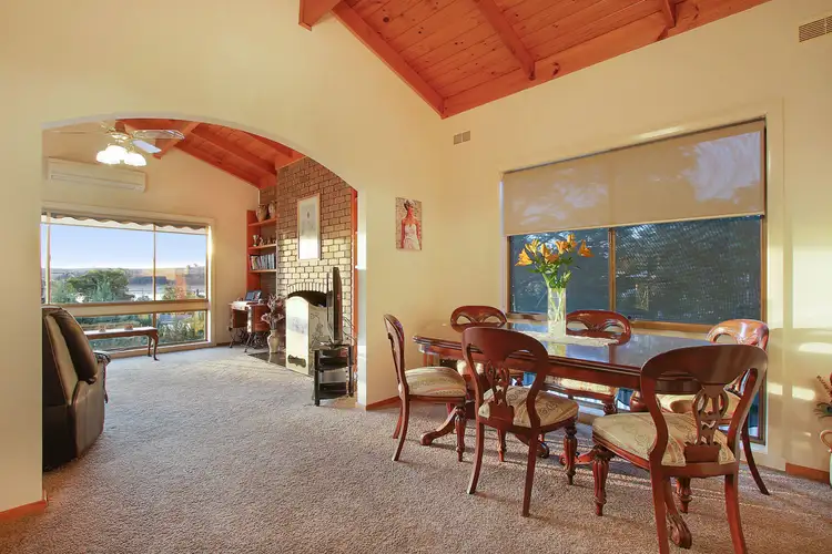 Seventh view of Homely house listing, 18 Dwyer Crescent, Bellbridge VIC 3691