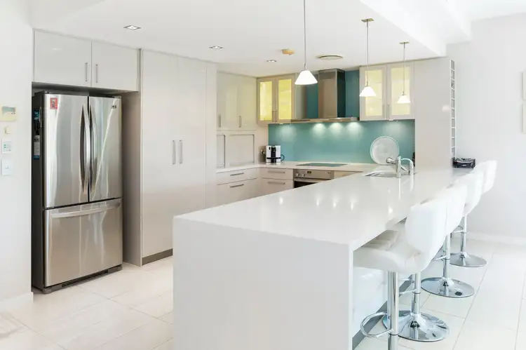 5220 Bay Hill Terrace, Sanctuary Cove QLD 4212
