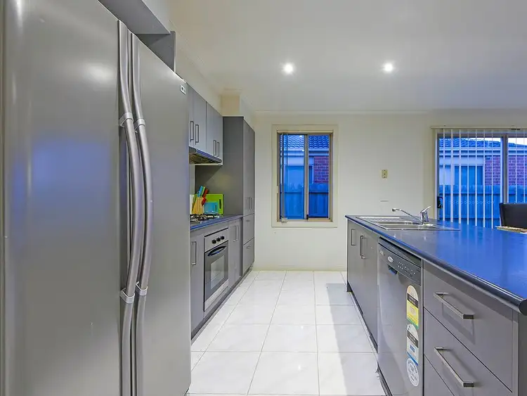 Second view of Homely house listing, 6 Galeff Avenue, Truganina VIC 3029
