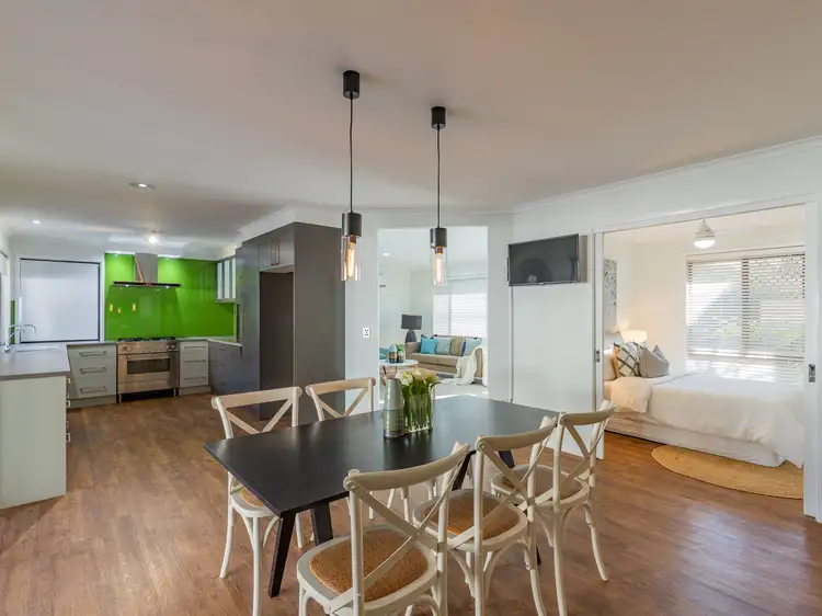 28 Eucumbene Drive, Petrie QLD 4502