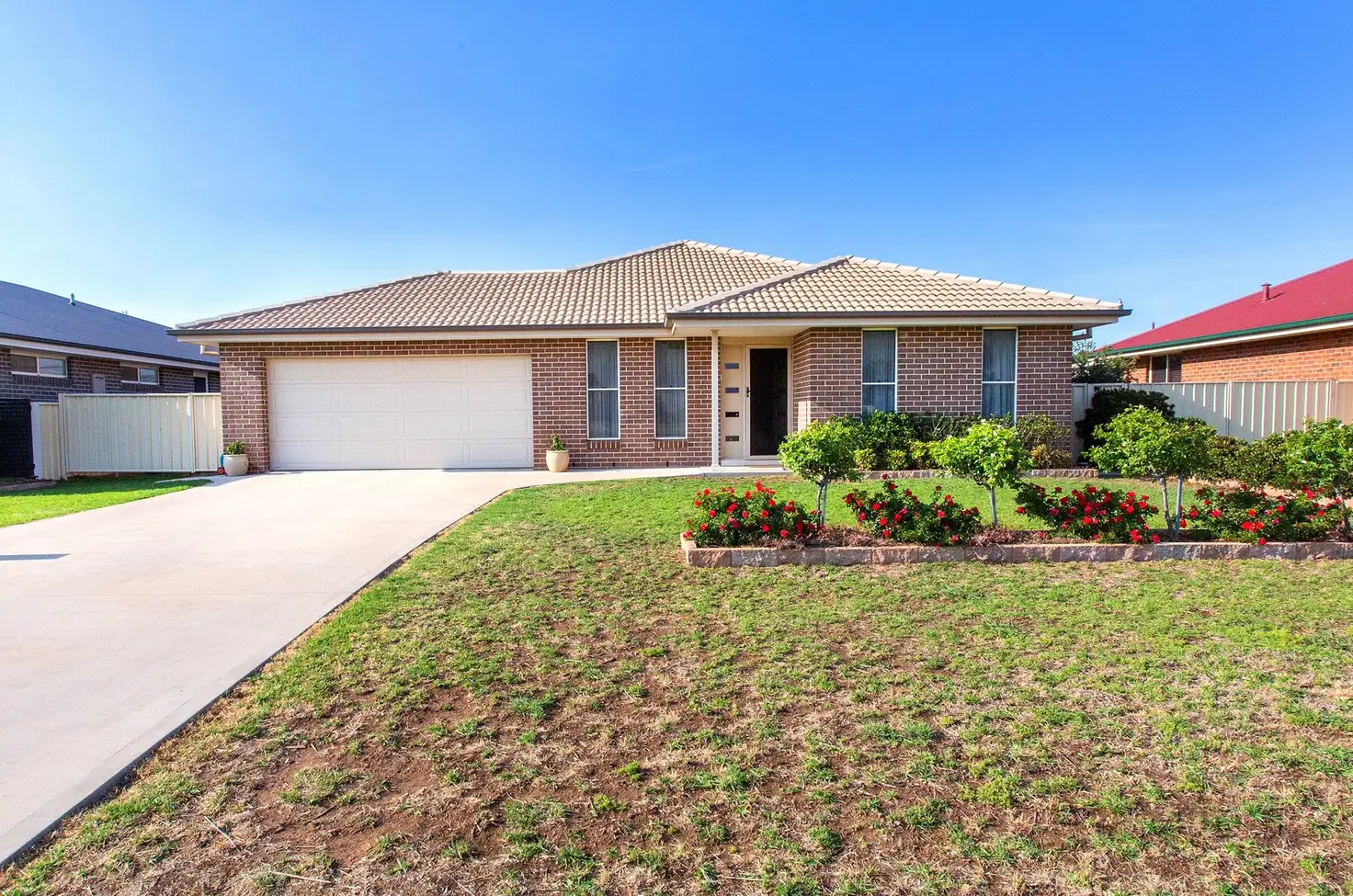 Main view of Homely house listing, 10 Mirage Drive, Cowra NSW 2794