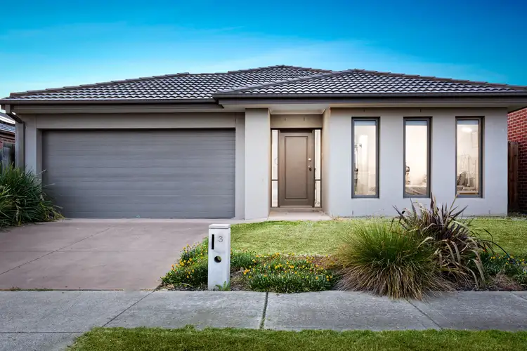 3 Pipit Close, Pakenham VIC 3810