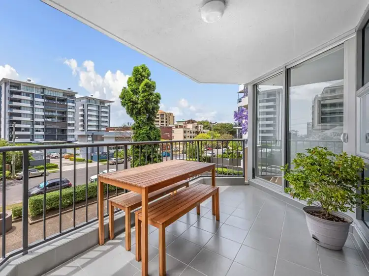 Fifth view of Homely apartment listing, 10/55 Thorn Street, Kangaroo Point QLD 4169