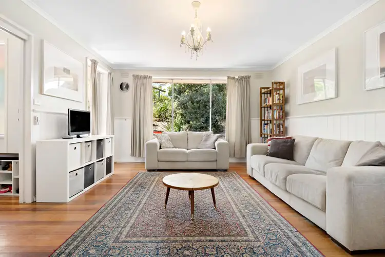 Second view of Homely house listing, 3 Cedar Court, Frankston VIC 3199