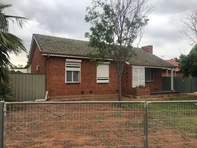 11 Clapton Street