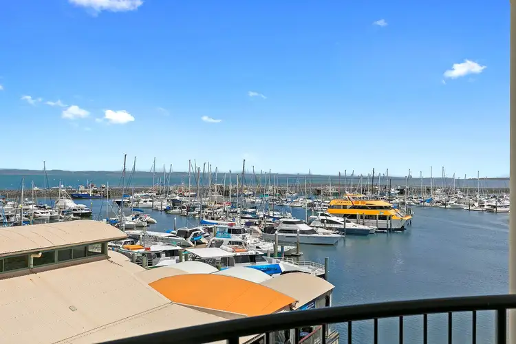 Unit 405 Mantra Resort, Urangan QLD 4655