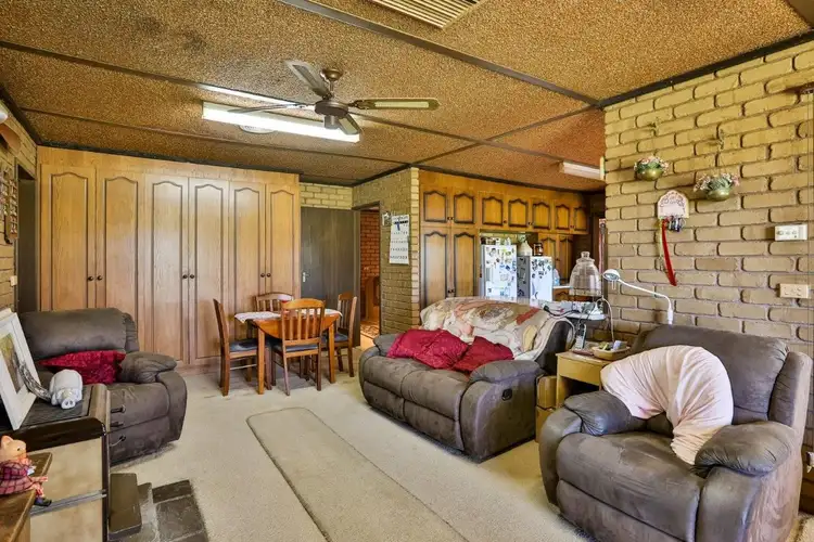 Sixth view of Homely house listing, 2 Miller Avenue, Mildura VIC 3500