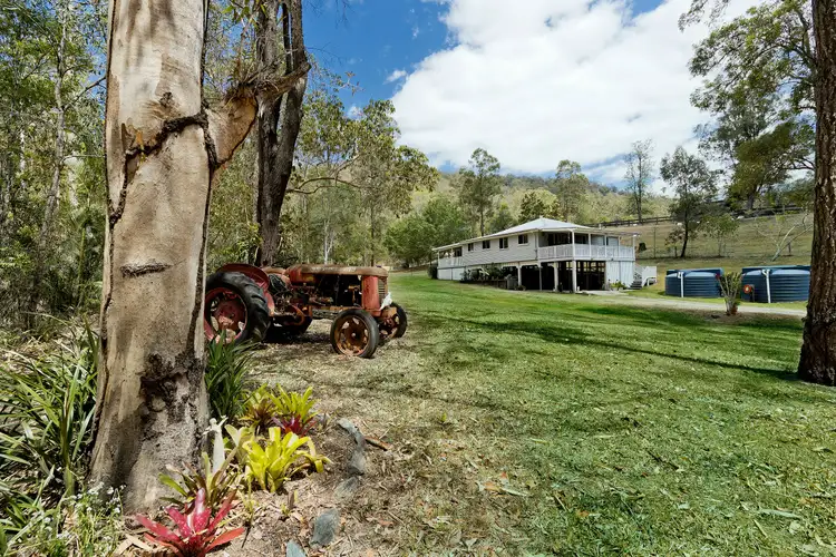 8 Mason Court, Samsonvale QLD 4520