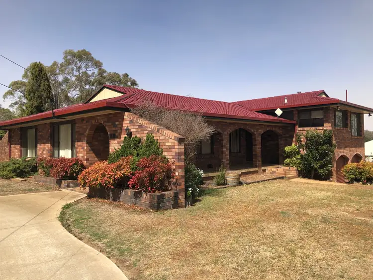 4 Cramsie, Glen Innes NSW 2370