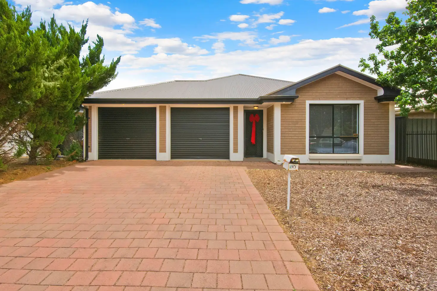 Main view of Homely house listing, 10 Lakeside Drive, Andrews Farm SA 5114