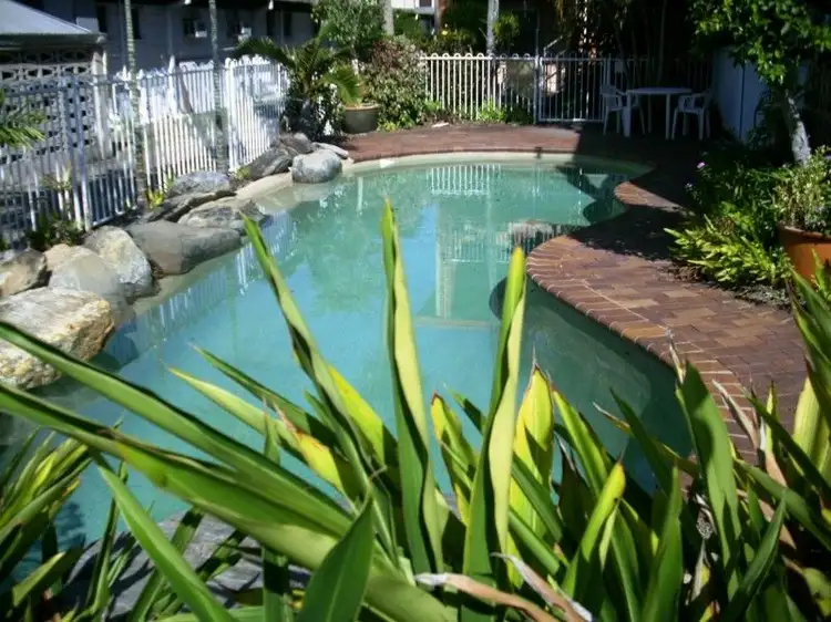 Main view of Homely unit listing, 2/189 Sheridan Street, Cairns North QLD 4870