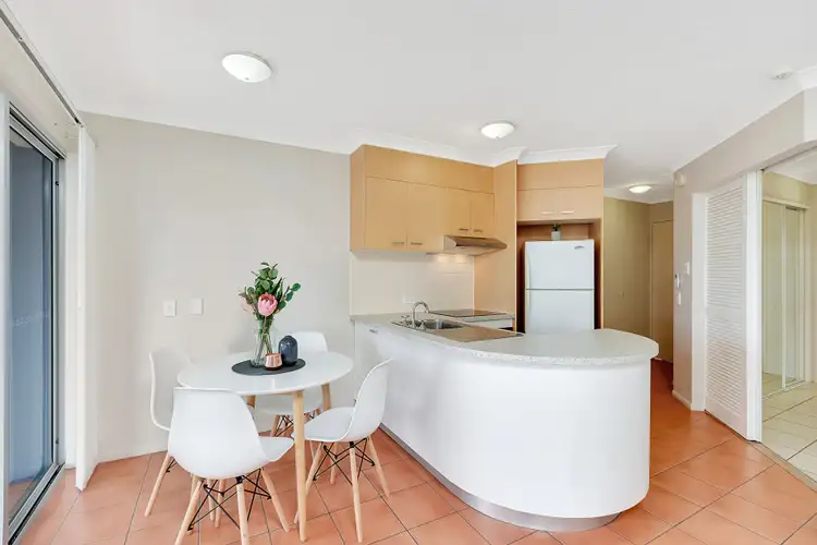 50/106 Marine Parade, Southport QLD 4215