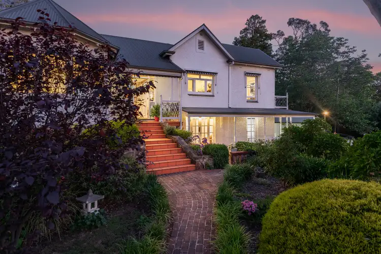 2 Briar Grove, Belair SA 5052