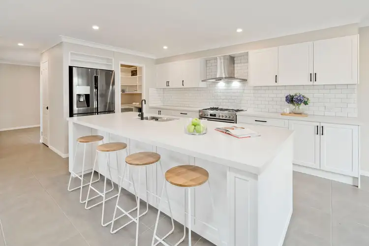 Second view of Homely house listing, 44 Ballinger Crescent, Albany Creek QLD 4035