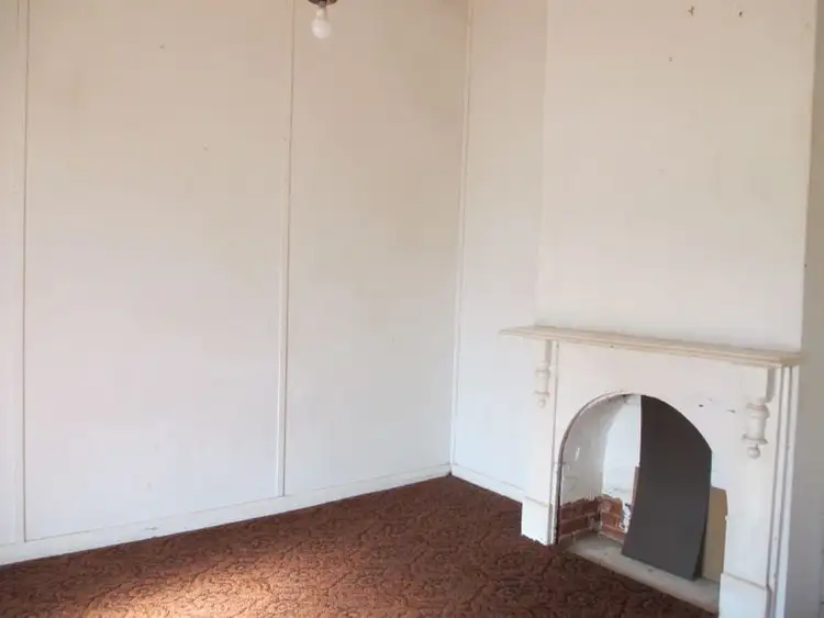 Sixth view of Homely house listing, 33 Garnet Street, Broken Hill NSW 2880
