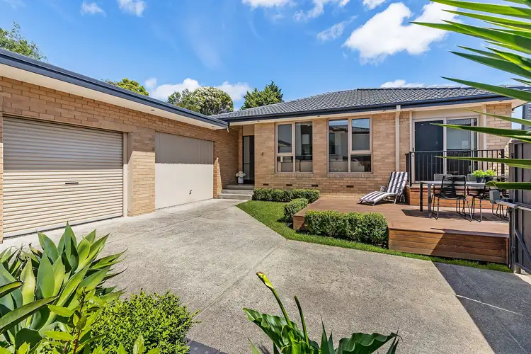 2/6 Adrienne Crescent, Mount Waverley VIC 3149