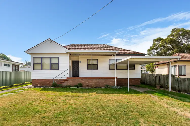 17 Gwen Parade, Raymond Terrace NSW 2324