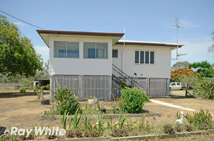 40 Warren Street, Goovigen QLD 4702