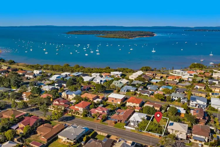 121 Point O'Halloran Road, Victoria Point QLD 4165
