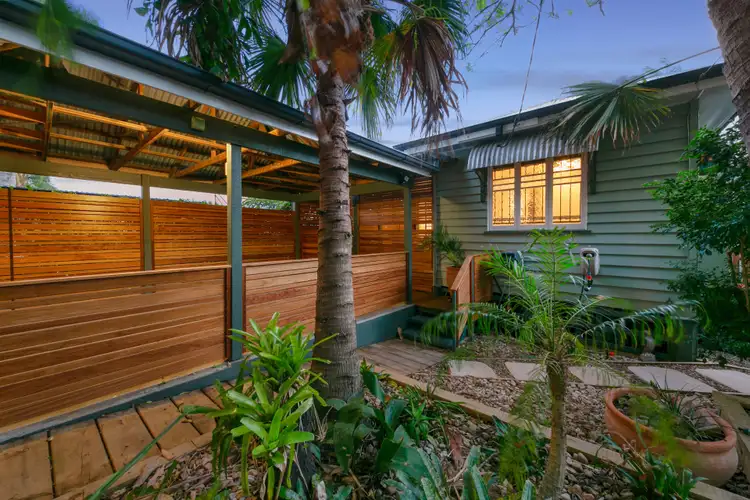 Second view of Homely house listing, 5 Laurel Street, Highgate Hill QLD 4101