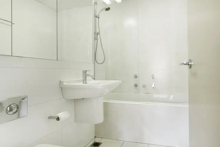 Sixth view of Homely apartment listing, 76/41-49 Roslyn Gardens, Elizabeth Bay NSW 2011