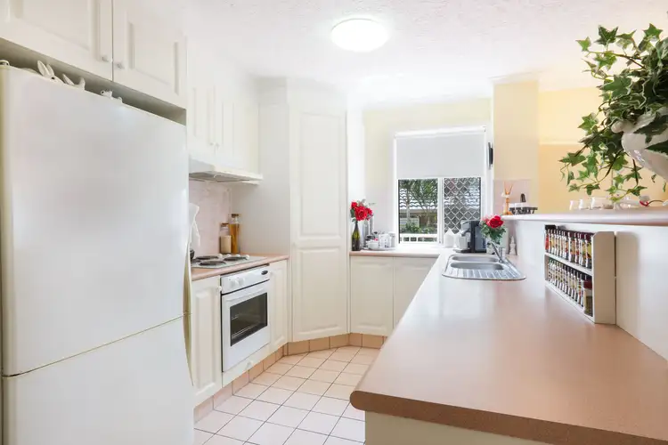 Fourth view of Homely apartment listing, 5/30-34 Dalpura Street, Chevron Island QLD 4217
