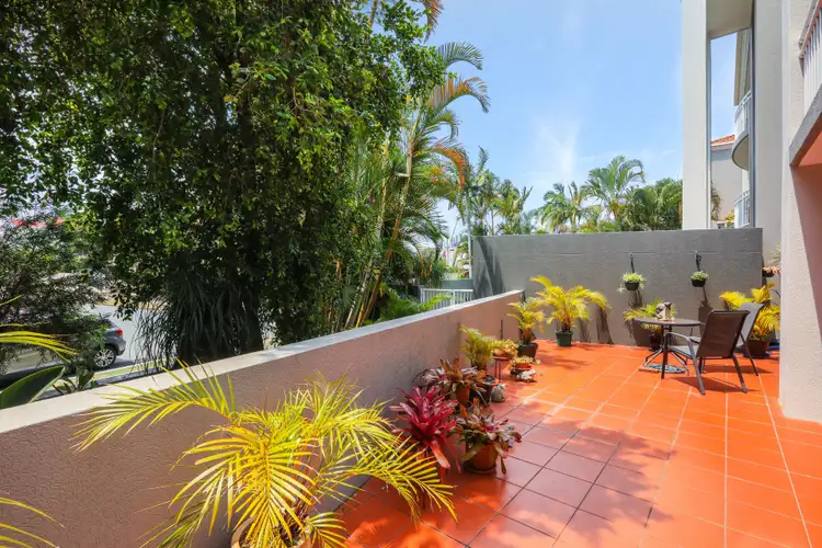 Fifth view of Homely apartment listing, 5/30-34 Dalpura Street, Chevron Island QLD 4217