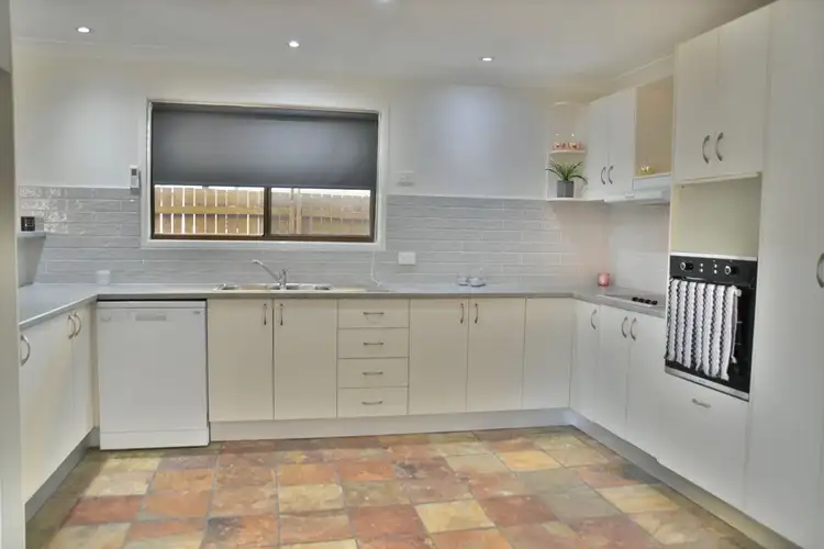 Fifth view of Homely house listing, 18 Tasman Court, Boronia Heights QLD 4124
