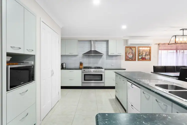 36 Grand Central Boulevard, Pakenham VIC 3810