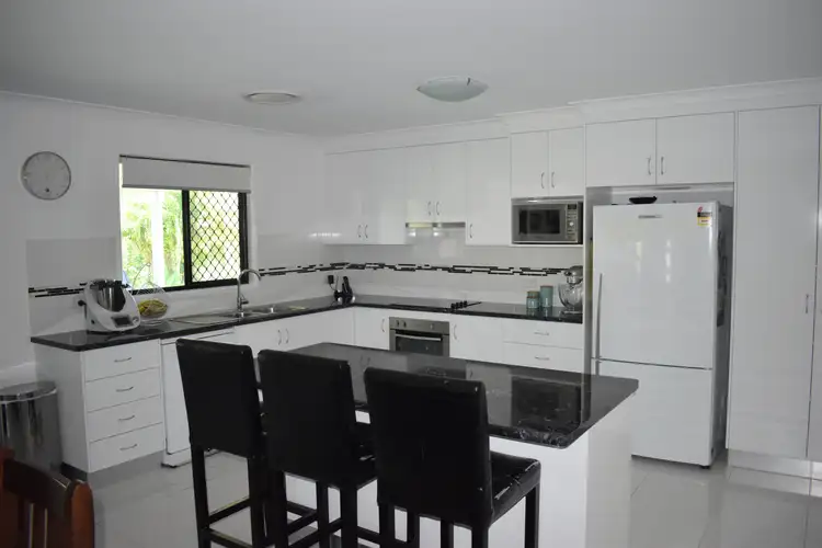 Second view of Homely house listing, 5 Spellman, Emerald QLD 4720