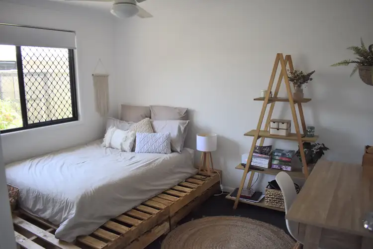 Seventh view of Homely house listing, 5 Spellman, Emerald QLD 4720